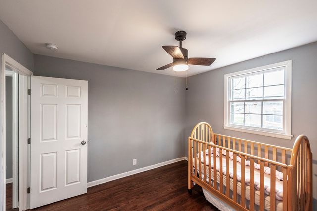 124 Anchor Dr, Hendersonville, TN 37075