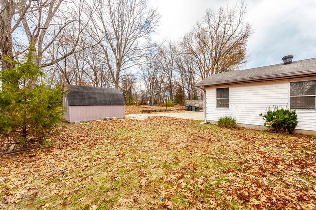 124 Anchor Dr, Hendersonville, TN 37075