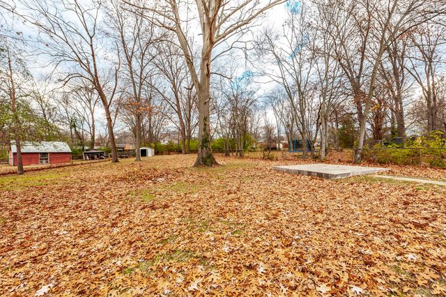 124 Anchor Dr, Hendersonville, TN 37075