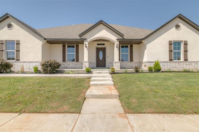 2313 E Kellan Court Terrace, Mustang, OK 73064