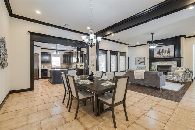 2313 E Kellan Court Terrace, Mustang, OK 73064