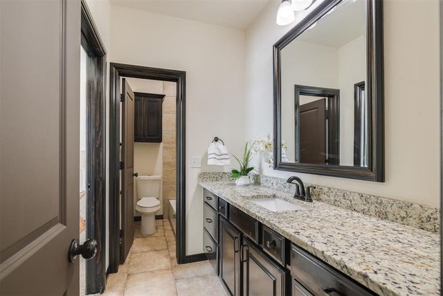 2313 E Kellan Court Terrace, Mustang, OK 73064