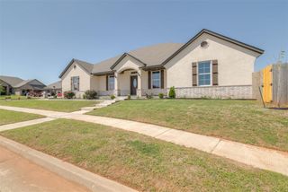 2313 E Kellan Court Terrace, Mustang, OK 73064