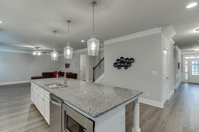 914 Rainsong Court, Braselton, GA 30517