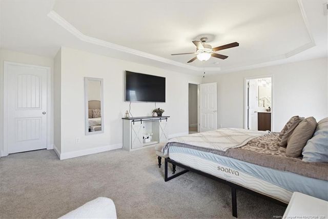 5726 Pondhaven Drive, Fayetteville, NC 28314