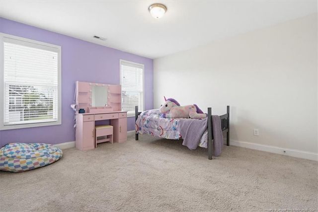 5726 Pondhaven Drive, Fayetteville, NC 28314
