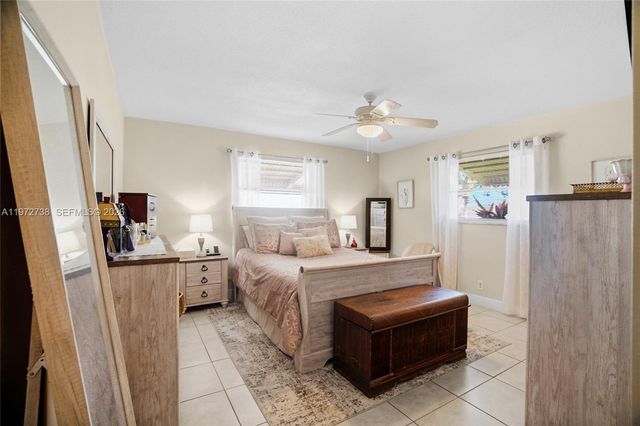 5409 NW 49th Ave, Tamarac, FL 33319