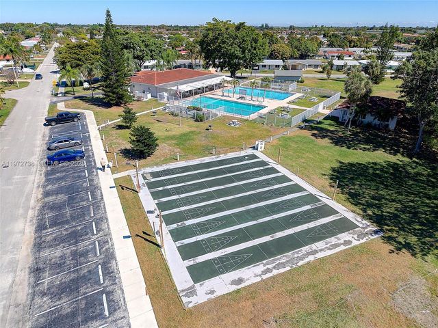 5409 NW 49th Ave, Tamarac, FL 33319