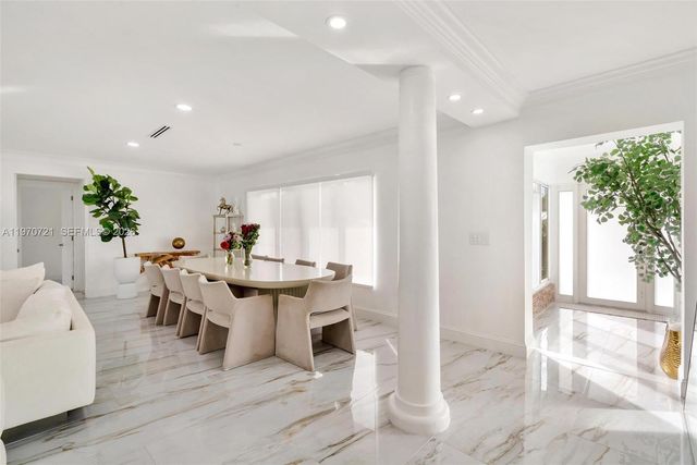 1001 NE 86th St, Miami, FL 33138