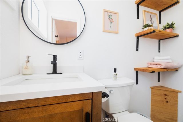 5931 Rose Ellen Avenue, 29 Palms, CA 92277