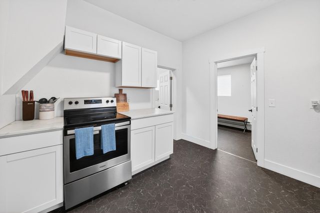 1509 N Maple St, Spokane, WA 99201