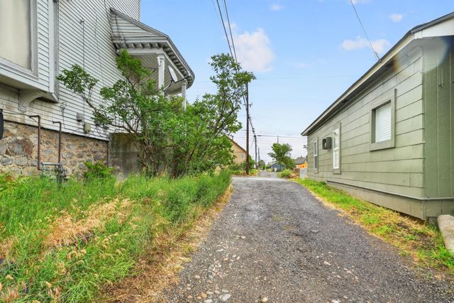 1509 N Maple St, Spokane, WA 99201