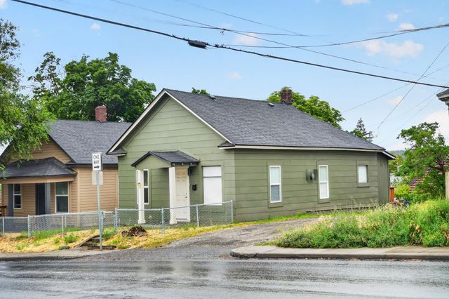1509 N Maple St, Spokane, WA 99201