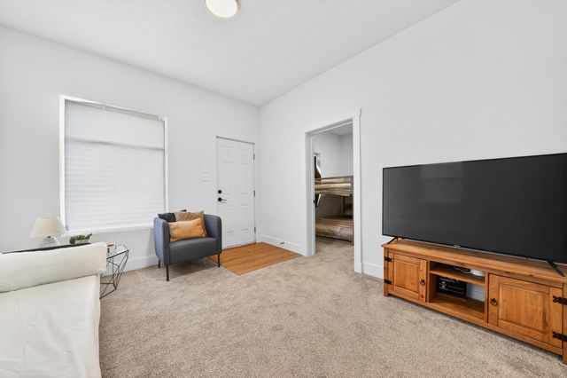 1509 N Maple St, Spokane, WA 99201