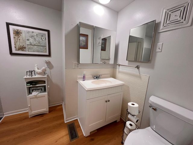 21865 Lake Road M-12, Cassville, MO 65625