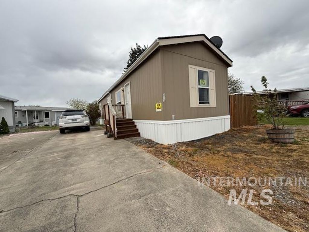 2015 6th Ave 313, Clarkston, WA 99403