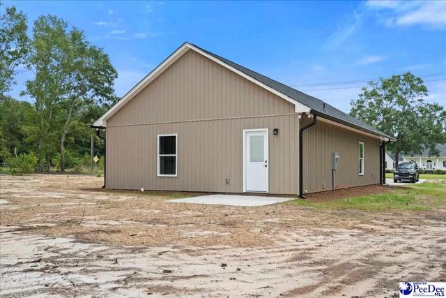 1139 Peach Orchard Rd, Jefferson, SC 29718