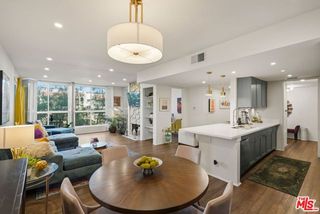 17711 Margate Street 211, Encino (los Angeles), CA 91316