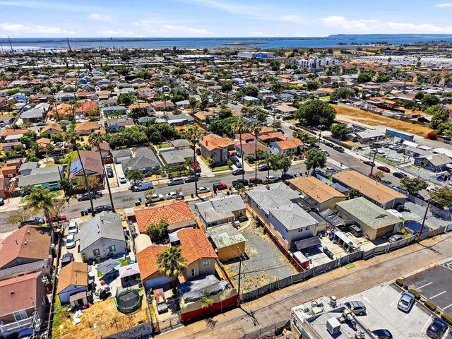 1071 1069 Madison Ave, Chula Vista, CA 91911