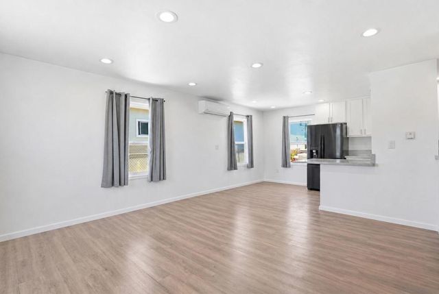 1071 1069 Madison Ave, Chula Vista, CA 91911