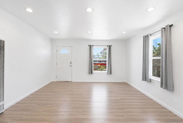 1071 1069 Madison Ave, Chula Vista, CA 91911