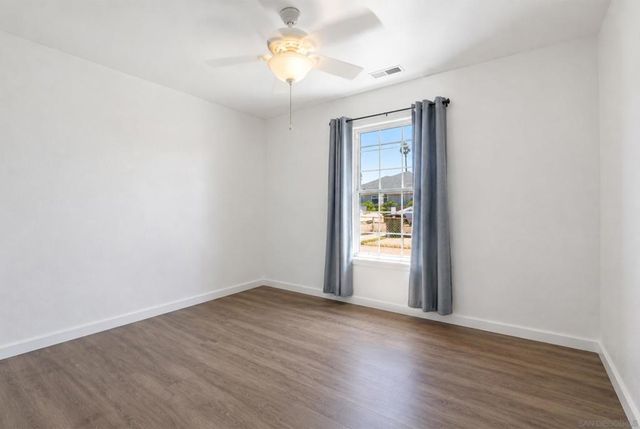 1071 1069 Madison Ave, Chula Vista, CA 91911