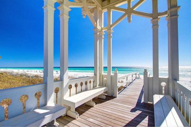 375-377 Beachside Drive, Panama City Beach, FL 32413