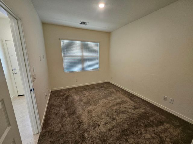 4061 E Pony Lane Unit 101, Gilbert, AZ 85295