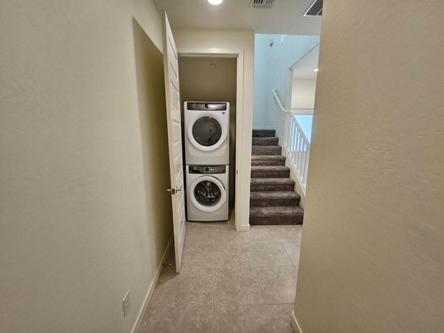 4061 E Pony Lane Unit 101, Gilbert, AZ 85295