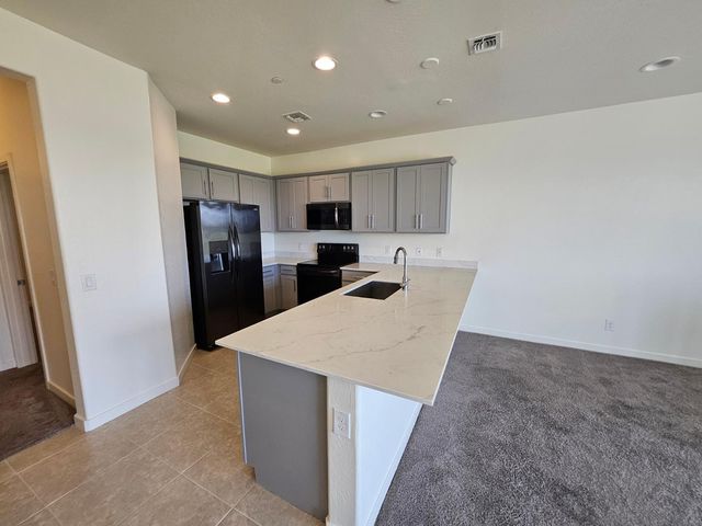 4061 E Pony Lane Unit 101, Gilbert, AZ 85295