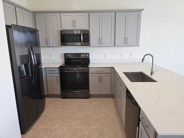 4061 E Pony Lane Unit 101, Gilbert, AZ 85295