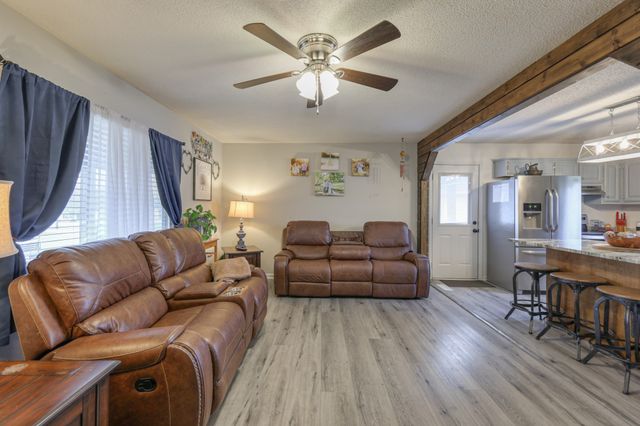 636 Warner Bridge Rd, Shelbyville, TN 37160