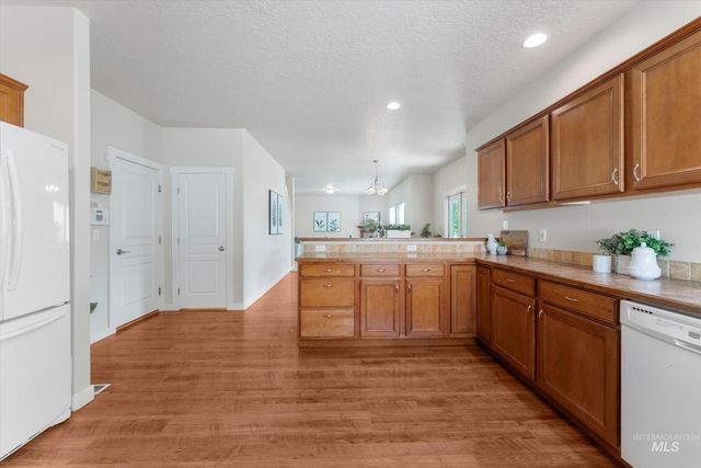 1251 E Palermo St, Meridian, ID 83642