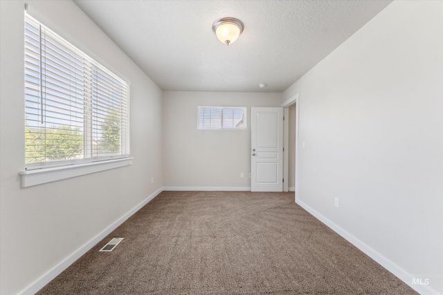 1251 E Palermo St, Meridian, ID 83642