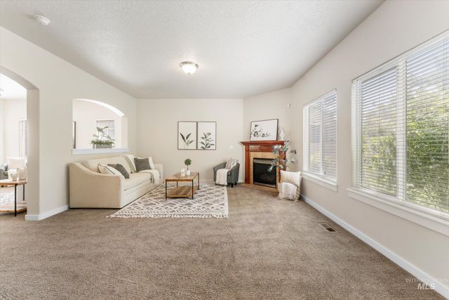 1251 E Palermo St, Meridian, ID 83642