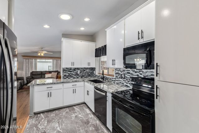 17200 W BELL Road 1048, Surprise, AZ 85374
