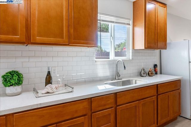 4733 E Washington St, Stockton, CA 95215