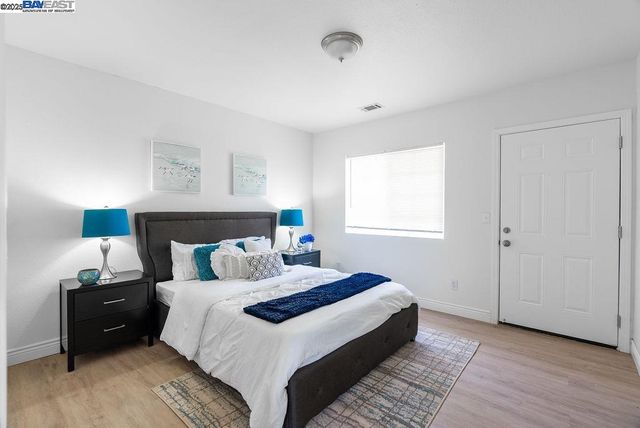 4733 E Washington St, Stockton, CA 95215