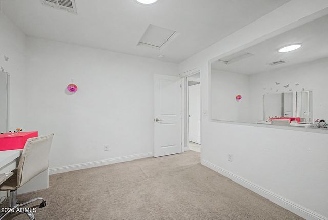 255 N 69TH Place, Mesa, AZ 85207