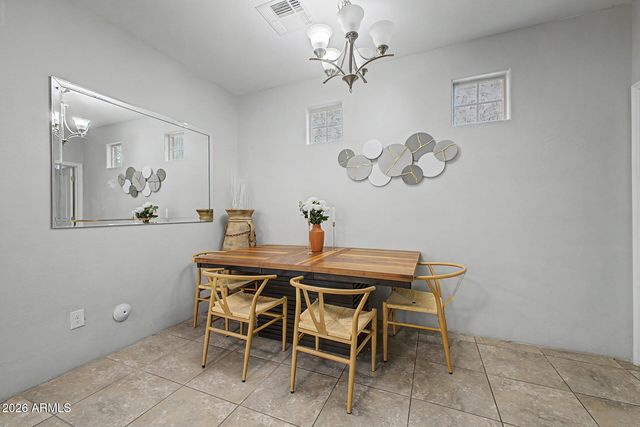 255 N 69TH Place, Mesa, AZ 85207