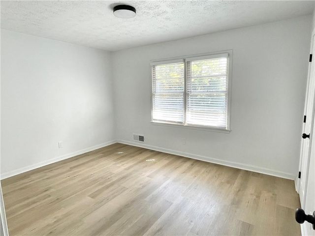 359 Mimosa Drive, Buford, GA 30518