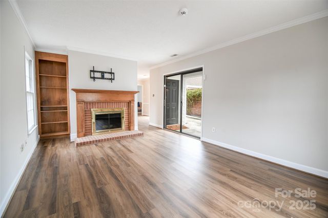 2521 Quail Lake Drive, Charlotte, NC 28210