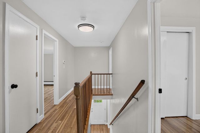 299 Concord Rd, Bedford, MA 01730