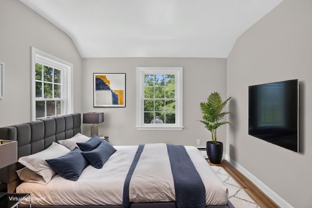 299 Concord Rd, Bedford, MA 01730
