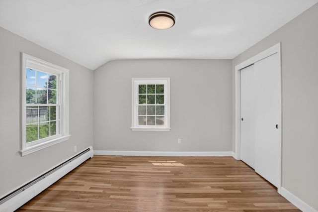 299 Concord Rd, Bedford, MA 01730
