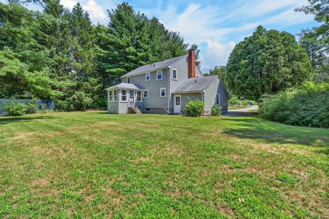 299 Concord Rd, Bedford, MA 01730