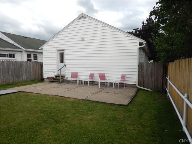 217 Briggs Street, Syracuse, NY 13208