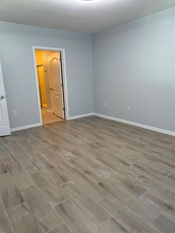 2114 ROCKMART LOOP, Tavares, FL 32778