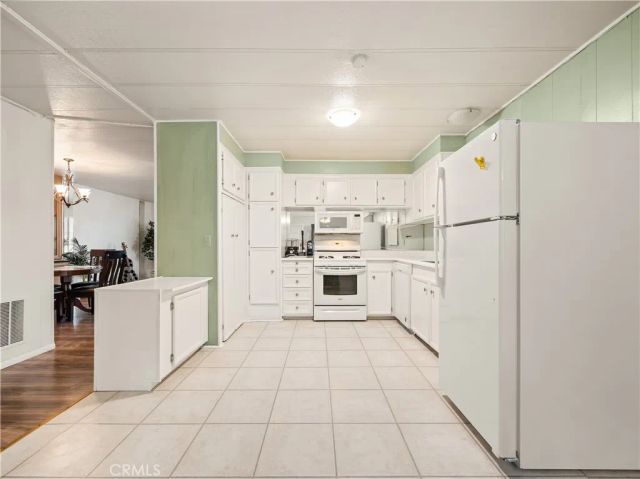 27601 Sun City 318, Menifee, CA 92586