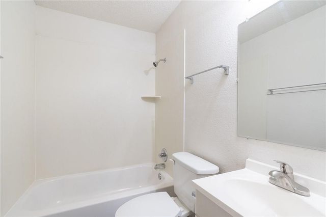 2045 Avis Circle, Mesquite, TX 75149